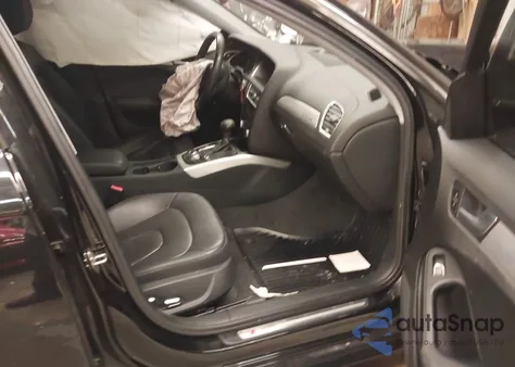 2014 Audi A4 2.0T Premium z USA, uszkodzony, nr VIN WAUFFAFLXEN033000